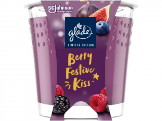 Glade – svíčka Berry Festive Kiss (Sváteční polibek bobulí) Velikost: střední 112 g