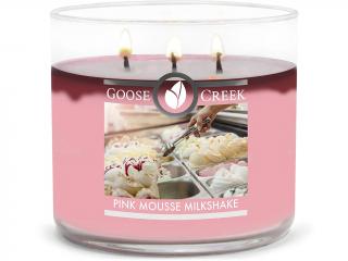 Goose Creek – vonná svíčka Pink Mousse Milkshake (Jahodový mléčný koktejl), 411 g