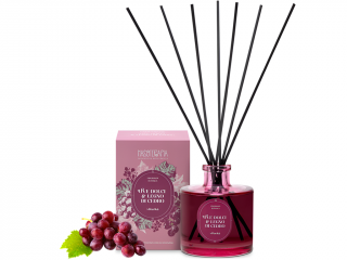 Nasoterapia – difuzér s tyčinkami Uve Dolci e Legno di Cedro (Sladké hrozny a cedrové dřevo) Objem: 200 ml