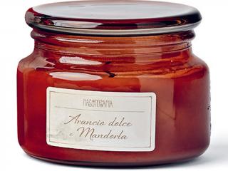 Nasoterapia – vonná svíčka Arancio Dolce e Mandorla (Sladký pomeranč a mandle), 245 g