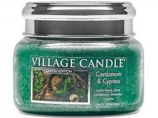 Village Candle – vonná svíčka Cardamom & Cypress (Kardamom a Cypřiš), 262 g