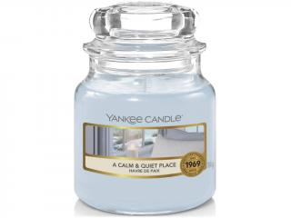 Yankee Candle – Classic vonná svíčka A Calm & Quiet Place (Klidné a tiché místo), 104 g