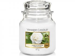 Yankee Candle – Classic vonná svíčka Camellia Blossom (Kamélie), 411 g