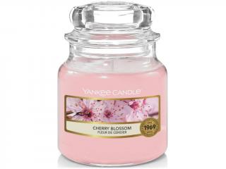 Yankee Candle – Classic vonná svíčka Cherry Blossom (Třešňový květ), 104 g