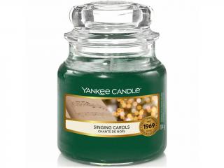 Yankee Candle – Classic vonná svíčka Singing Carols (Zpívání koled), 104 g