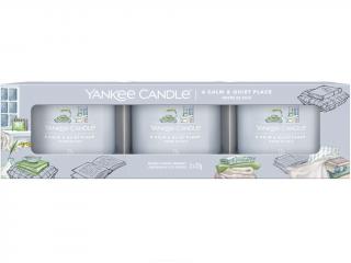 Yankee Candle – sada votivní svíčky ve skle A Calm & Quiet Place (Klidné a tiché místo), 3 x 37 g