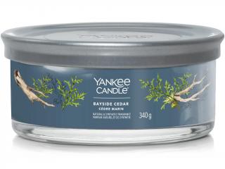 Yankee Candle – Signature Tumbler vonná svíčka Bayside Cedar (Pobřežní cedr) Velikost: střední 340 g