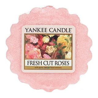 Yankee Candle – vonný vosk Fresh Cut Roses (Čerstvě nařezané růže), 22 g