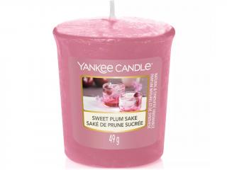 Yankee Candle – votivní svíčka Sweet Plum Sake (Sladké švestkové saké), 49 g
