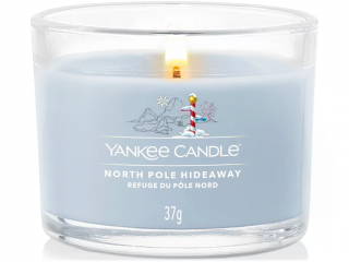 Yankee Candle –  votivní svíčka ve skle North Pole Hideaway (Na severním pólu), 37 g