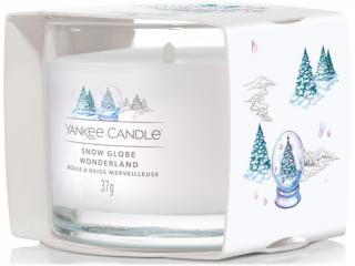 Yankee Candle –  votivní svíčka ve skle Snow Globe Wonderland (Kouzelná říše sněhového těžítka), 37 g