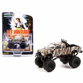 Ace Ventura When Nature Calls: model Chevrolet S-10 (1989)