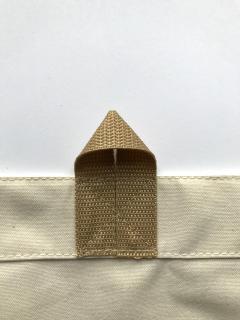 Poutko k plachtě VARIANT, 9 cm, 100% polypropylen hnědý, poutko našité v ose