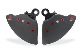 Karbonový náfuk pro chlazení předních brzdových třmenů GP DUCTS EVO CNC Racing pro DUCATI - matný karbon, Pramac edice Barva: černá