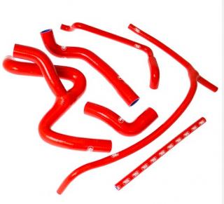 Silikonové hadice chladicího systému SAMCO pro Aprilia Dorsoduro 1200 2010 - 2015 - 6 kusů Barva: červená