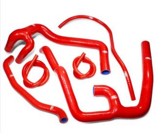 Silikonové hadice chladicího systému SAMCO pro Aprilia RSV 1000 R 2004 - 2008 - 6 kusů Barva: červená