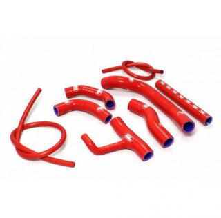 Silikonové hadice chladícího systému SAMCO Sport pro Ducati 821 Hypermotard / SP 2013 - 2015 & 821 Hyperstrada 2013 - 2015 - 8 kusů Barva: červená