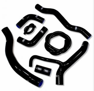 Silikonové hadice chladícího systému SAMCO Sport pro Ducati Multistrada 950/1200/ENDURO/1260/ S 2015-2020 -8 kusů Barva: černá