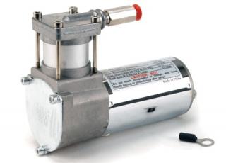 VIAIR vzduchový kompresor 97C Chrom, max. tlak 8,9 bar (130 PSI), napětí: 12 V