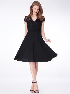 Ever Pretty černé koktejlové šaty s krajkou 4032 Velikost: 48 / 16 / 20