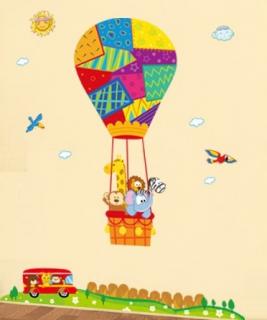 Samolepka na zeď dětská - Zvířátka v létajícím balónu (sleva)