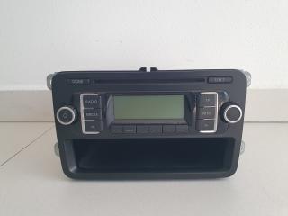 VW RCD 210 MP3 - ULVWMP3 - 5M0035156A - VW GOLF 6 TOURAN PASSAT B7 - autorádio (autorádia)