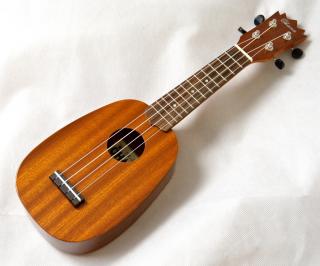 Sopranino ukulele celomasivní OHANA TPK-25G (Mahagonový masiv a malinké pineapple)