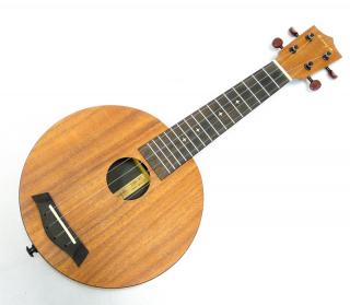 Soprano ukulele Enya EUR-X1 (Kulaté koa laminát soprano ukulele s pouzdrem)