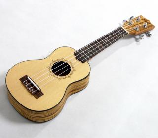 Sopránové ukulele FLIGHT DUS 320 SP/ZEB Smrk  Zebrano (Smrk a zebrano soprano ukulele s pouzdrem)