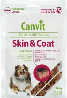 Canvit Snacks Skin  Coat 200g (Poloměkký funkční pamlsek pro psy s náročnou péčí o srst (dlouhosrstí, podpora růstu, obnovení srsti).)