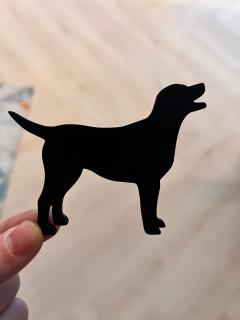 Mag magnet na lednici ve tvaru psa Plemeno: Labrador