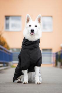 Tais bunda pro psa na zip s reflexními prvky Barva: Černá, Délka zad (cm): 72, Obvod hrudníku: 92 - 98 cm