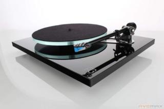 Rega Planar 3 + Nd3 MM (černý lesk)