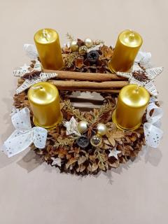 Adventní věnec - 22 Velikost: 27 cm