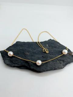 Modelový náhrdelník žluté zlato 14 Kt a Akoya perly