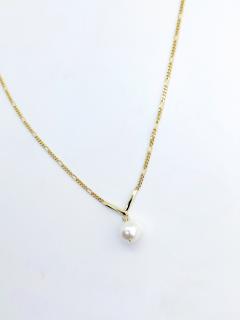 Modelový náhrdelník žluté zlato, mořská Akoya perla