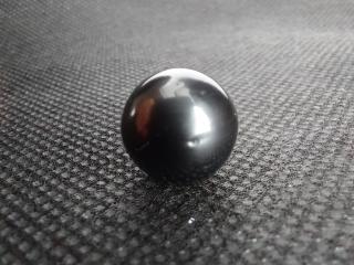 Mořská raritní tahitská perla provrtaná 1, 25 cm