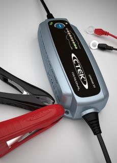 Nabíječka CTEK Lithium XS