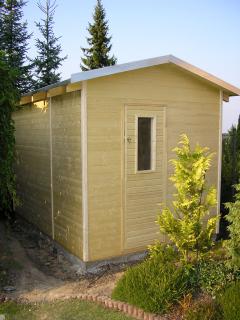 Středně velká panelová zahradní sauna o rozměru 200x300cm