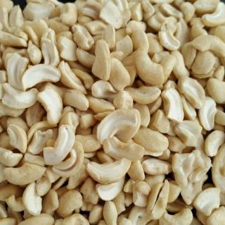 Kešu ořechy natural půlky 1000g