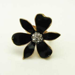 Květina s kamínky Barva: Černá