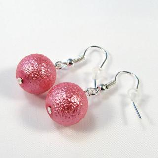 Náušnice, vroubkované perly Barva: Růžová