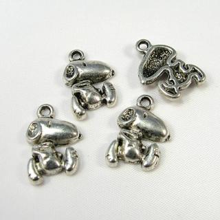 Pejsek Snoopy, přívěsek, 12x18mm (2ks/bal)