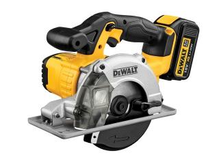 DCS373M2 DeWALT Kotoučová pila 18 V XR Li-Ion 2x 4,0 Ah, pro řezání kovů