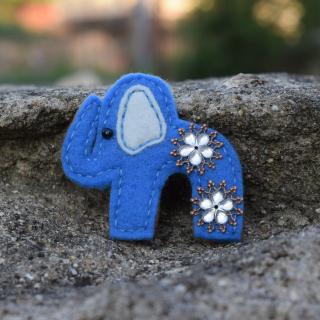Sloník pro štěstí - modrý - brož (Z plsti)