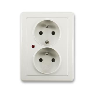 Zásuvka kompletní dvojnásobná, s přepěťovou ochranou, 5592G-C02349 S1, ABB, Swing®, světle šedá (ABB, Swing®, světle šedá)