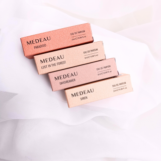 Přírodní parfém Daydreamer Medeau Objem: Daydreamer 2ml