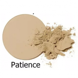 Zapečený minerální pudrový make-up Baked Mineral Foundation Inika Organics odstín: Patience