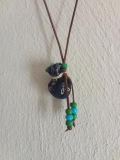 amulet na krk modrý váček s bylinkami (cena za kus)