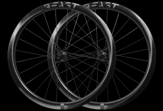 BEAST ROAD WHEELSET RX40 UD Barva: červená